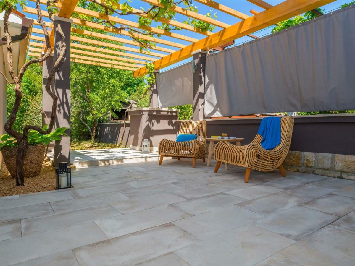 Villa A-R-T Koromačno Exteriör bild