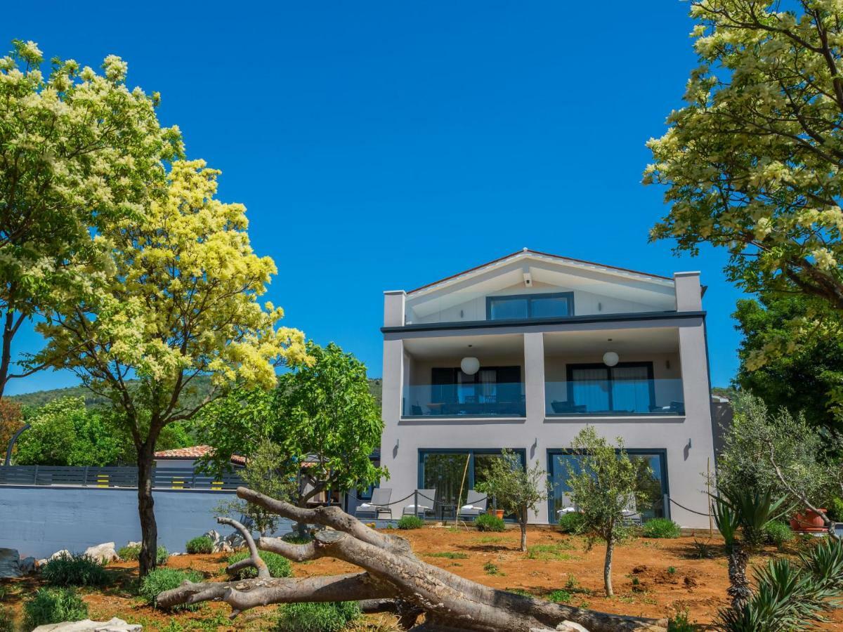 Villa A-R-T Koromačno Exteriör bild